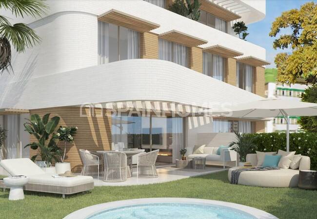 Spacious Panoramic Sea View Apartments In Malaga