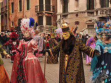Carnival in Spain: Where to Go and What to Expect