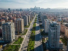 Städtische Transformation In Istanbul: Immobilien & Investitionen