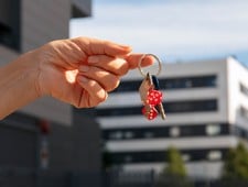 İstanbul’da İkinci El Mi, Sıfır Konut Mu: Hangisi Daha Avantajlı?