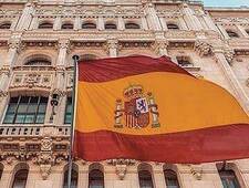 Spanje Verhoogt Minimumnloon: Nieuwe Criteria Visa