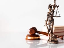 Real Estate Lawyers Simplify the Real Estate Buying Process