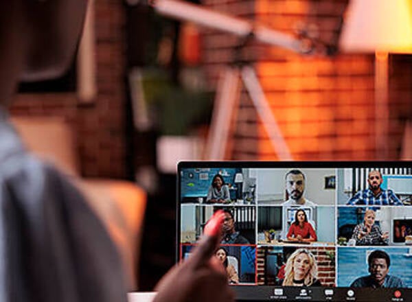 在“土耳其投资入籍”网络研讨会获取专家见解