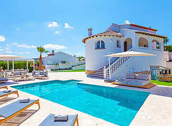 Buying & Revitalizing a Historic Spanish Property