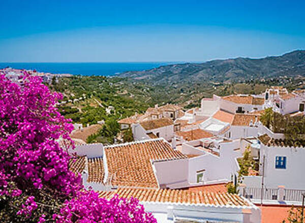 A Delightful Experience: All About Spring Season in Spain