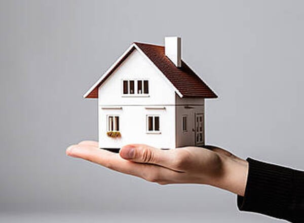 The Best Time to Sell a House for a Fast and Profitable Sale