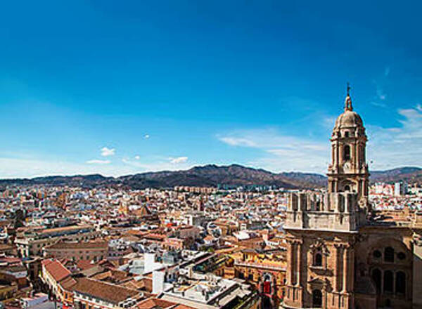 Yatırım Yoluyla İspanya’da Golden Visa Webinarına Davetlisiniz!