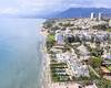 Marbella'da Yüzme Havuzlu ve Özel Asansörlü Şık Villalar 4
