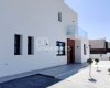 Polop Valencia'da Modern Tasarımlı Aydınlık Villalar