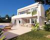 Stunning House with Spacious Garden and Pool in Alicante 1
