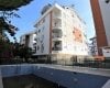 Antalya Konyaaltı'nda İki Bloklu Sitede Satılık Daire