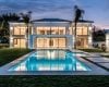 Turnkey Villa 100 Meters to the Beach in Estepona Malaga 14