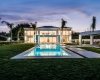 Turnkey Villa 100 Meters to the Beach in Estepona Malaga 17