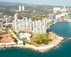 Квартиры в Комплексе с Личным Пляжем и Аквапарком в Мерсине 1