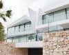 Moraira’da Panoramik Deniz Manzaralı Modern Villa