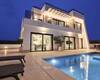 Torre Pacheco'da Prestijli Bir Sitede Modern Villalar 8