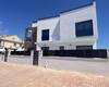 Flat with a Garden Near the Beach in San Pedro 7