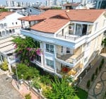 4-bedrrom Apartment 200 M From the Sea in Antalya Lara