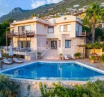 Kaş Kalkan'da Özel Havuzlu Deniz Manzaralı 5+1 Villa