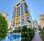 Alanya Mahmutlar'da Denize 550 M Mesafede Havuzlu Sitede Daireler
