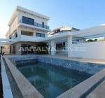 Villa Met 5 Slaapkamers, Zwembad En Tuin In Belek Antalya