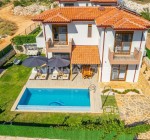 3-bedroom Villa with Pool and Garden in Antalya Kaş