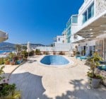 خانه ۴ خوابه مدرن با منظره پانوراما دریا در کالکان آنتالیا