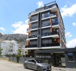 شقة دوبلكس على بُعد 2.5 كم من البحر في كونيالتي، أنطاليا