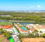 خانه‌ای شیک در مجتمعی با مارینای خصوصی در آنتالیا کادریه