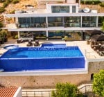 فيلا مطلة على البحر والجبل مع مسبح خاص في كالكان، أنطاليا