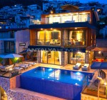 Bay View 4-bedroom Villa with Pools in Kalkan Antalya