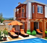 فيلا مفروشة بثلاث غرف نوم مع مسبح في كالكان، أنطاليا