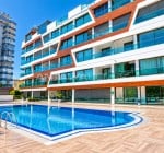 Penthouse Flat with Communal Garden in Antalya Konyaaltı