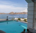 Huis Met Uitzicht Op De Jachthaven En Zee In Bodrum Met Zwembad