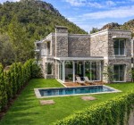 فلل من 3 و4 غرف نوم مع مسابح خاصة في بودروم توربا