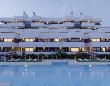 Bright Apartments with Private Lifestyle Privilege in Estepona 1