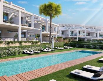 Manilva'da Lüks Site İçinde Deniz Manzaralı Evler 3