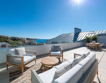 Apartments with Spacious Terraces and Sea View in Fuengirola 2