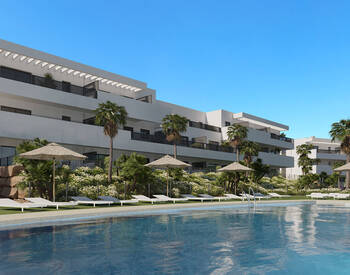 Contemporary Apartments in a Great Location in Estepona 1