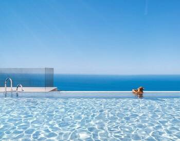 شقق في مشروع حديث على تلة رينكون دي لا فيكتوريا 3