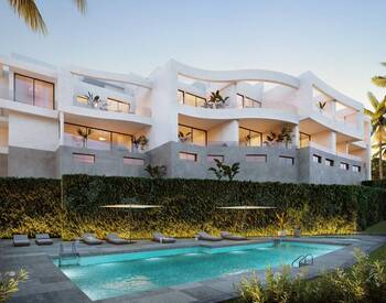 Calahonda Mijas’ta Doğu Dostu Yarı Müstakil Villalar 3