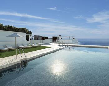 Chic Properties with Stunning Sea Views in Rincon De La Victoria 1