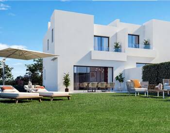Modern Villas in Exclusive Location in Alhaurin De La Torre 1