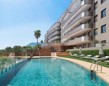 Torremolinos'ta Olanaklara Yakın Avantajlı Konumda Daireler 2