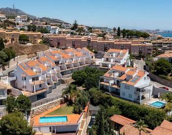 Sea View Energy Efficient Townhouses in Malaga Fuengirola 1