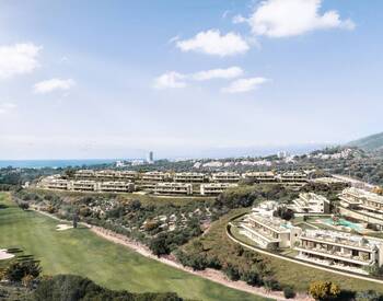 Marbella’da Golf Sahasına Yakın Sıfır Lüks Daireler 2