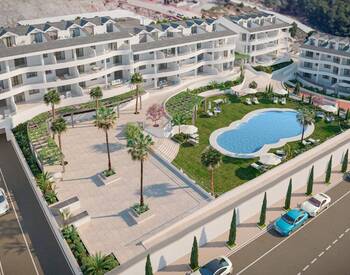 Benalmadena'da Harika Konumda Deniz Manzaralı Daireler 2