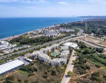 Seaview Apartments in a Complex Close to the Beach in Estepona 3