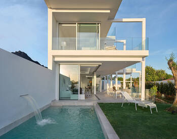 Quality Villas with Sea Views in Marbella's Prime Location 3