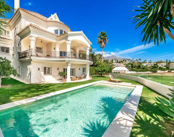 A Shopping Guide To Puerto Banus - Family Villa Rentals Spain, Property  Sales In Spain